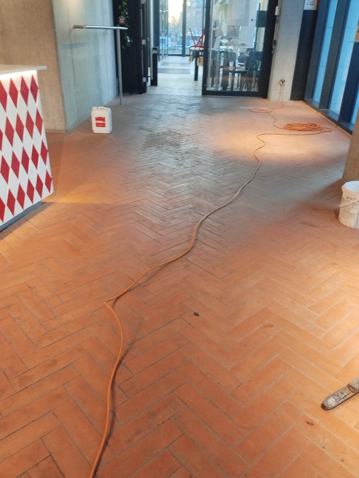 Milk & Coffee – detaliu 2